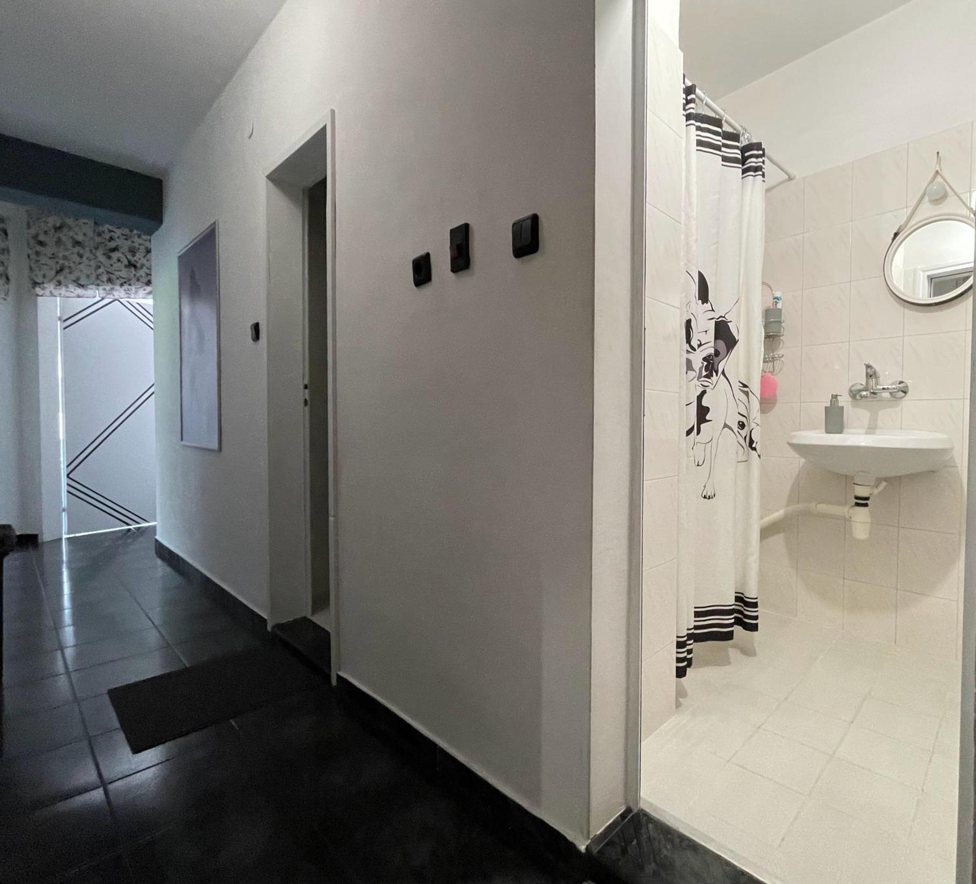 Апартаменты Modern Flat Near Downtown Пловдив Экстерьер фото